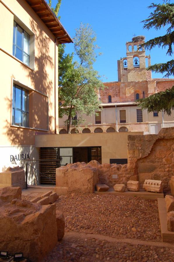 Dauria Suites Ha Сория Екстериор снимка