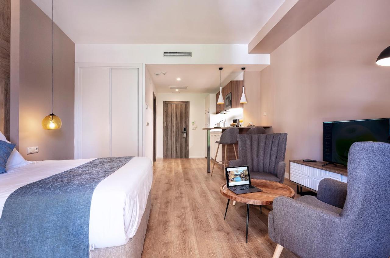 Dauria Suites Ha Сория Екстериор снимка