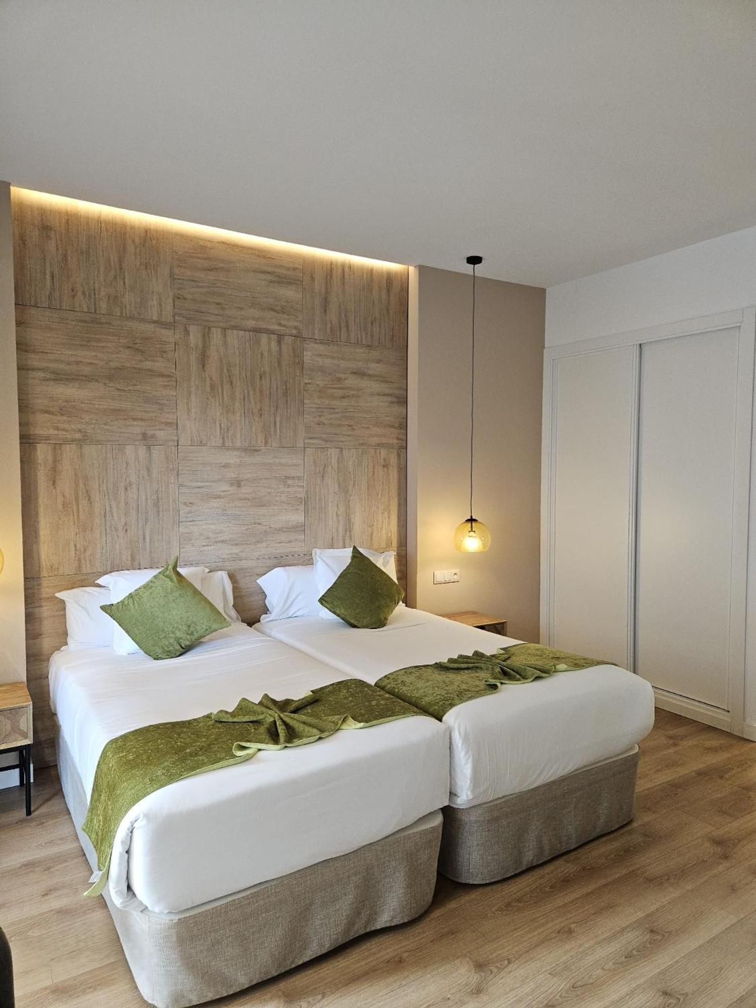 Dauria Suites Ha Сория Екстериор снимка